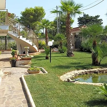 B&B L'oasi 나르도
