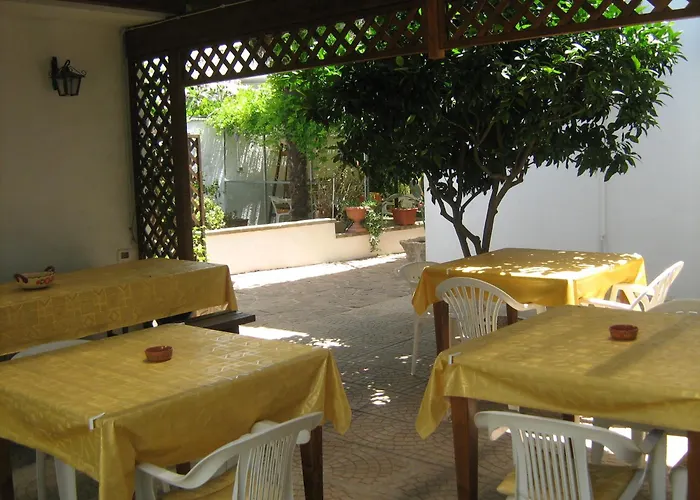 فندق مبيت وإفطار L'oasi 3*